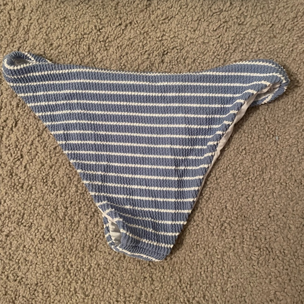 RUSTY bikini - Picture 2 of 5
